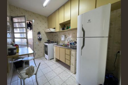 Apartamento à venda com 45m², 2 quartos e 1 vaga Apartamento à venda com 45m², 2 quartos e 1 vagaCozinha