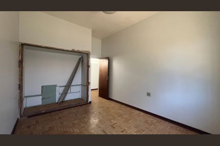 Casa para alugar com 213m², 2 quartos e 4 vagasQuarto 1