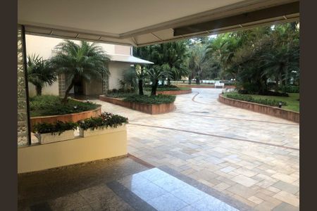 Apartamento à venda com 145m², 2 quartos e 2 vagasÁrea Externa