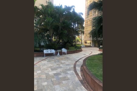 Apartamento à venda com 145m², 2 quartos e 2 vagasÁrea Externa