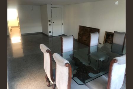 Apartamento à venda com 145m², 2 quartos e 2 vagasSala