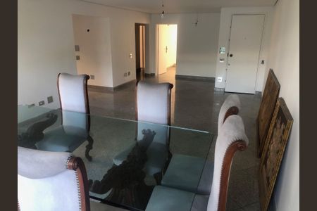 Apartamento à venda com 145m², 2 quartos e 2 vagasSala