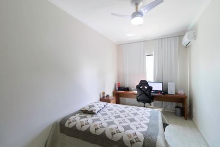 Casa à venda com 220m², 3 quartos e 2 vagasQuarto 1