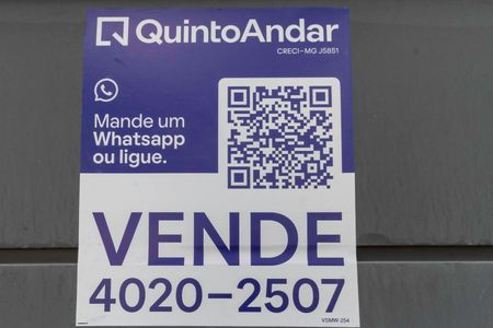 Casa à venda com 220m², 3 quartos e 2 vagasPlaca