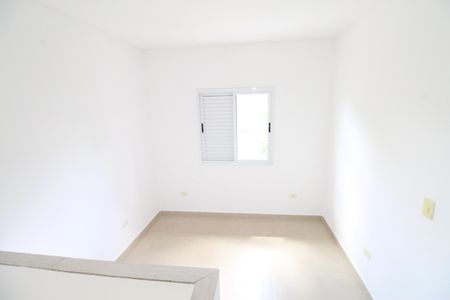 Sala 2 de casa de condomínio para alugar com 2 quartos, 84m² em Chácaras São José, São José dos Campos