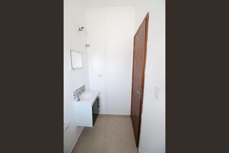 Casa de condomínio para alugar com 84m², 2 quartos e 2 vagasBanheiro