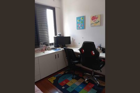 Quarto  de apartamento à venda com 3 quartos, 114m² em Nova Suíça, Belo Horizonte