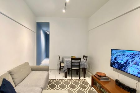 Apartamento à venda com 38m², 1 quarto e sem vagaSala