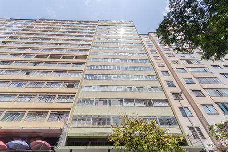 Apartamento à venda com 115m², 4 quartos e sem vaga Apartamento à venda com 115m², 4 quartos e sem vagaFachada