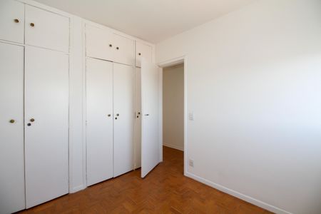 Apartamento à venda com 61m², 2 quartos e 1 vagaQuarto 2