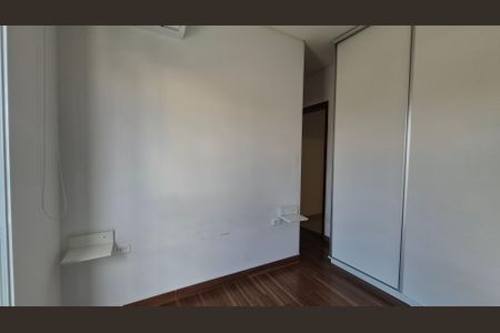 Apartamento à venda com 108m², 2 quartos e 1 vagaSuíte
