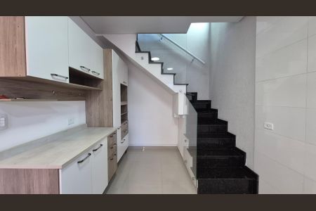 Apartamento à venda com 108m², 2 quartos e 1 vagaCozinha