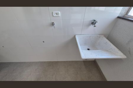 Apartamento à venda com 108m², 2 quartos e 1 vagaArea de serviço