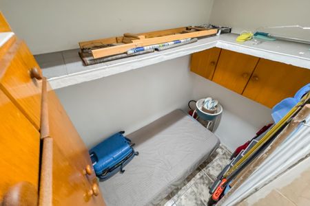 Apartamento para alugar com 82m², 2 quartos e sem vagaQuarto de Serviço