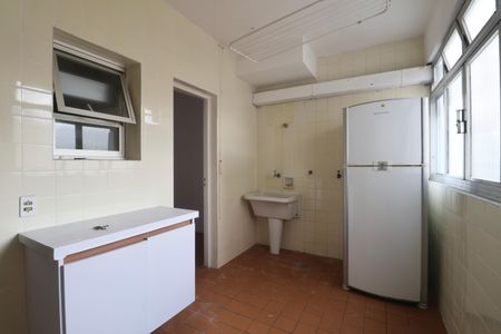 Apartamento para alugar com 160m², 5 quartos e 2 vagasÁrea de Serviço