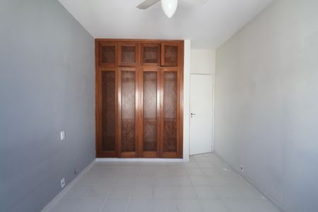 Apartamento para alugar com 160m², 5 quartos e 2 vagasQuarto 4