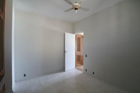 Apartamento para alugar com 160m², 5 quartos e 2 vagasQuarto 2
