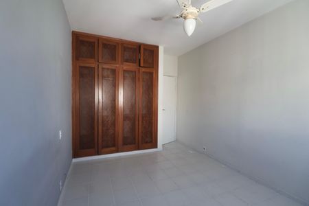 Apartamento para alugar com 160m², 5 quartos e 2 vagasQuarto 4