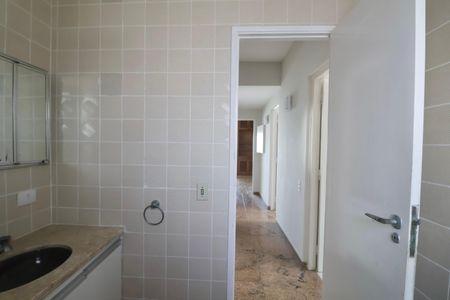 Apartamento para alugar com 160m², 5 quartos e 2 vagasBanheiro Social 2