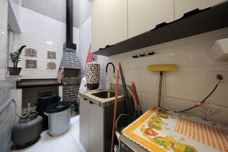 Casa de condomínio à venda com 91m², 2 quartos e 1 vagaÁrea de Serviço