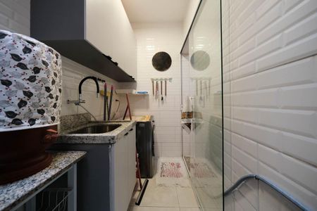 Casa de condomínio à venda com 91m², 2 quartos e 1 vagaÁrea de Serviço