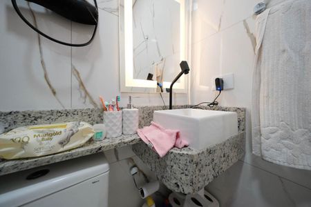 Casa de condomínio à venda com 91m², 2 quartos e 1 vagaBanheiro da Suíte 2