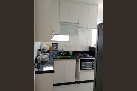 Apartamento à venda com 82m², 2 quartos e 2 vagas Apartamento à venda com 82m², 2 quartos e 2 vagasCozinha