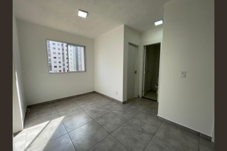 Sala de apartamento para alugar com 2 quartos, 38m² em Jaguaré, São Paulo