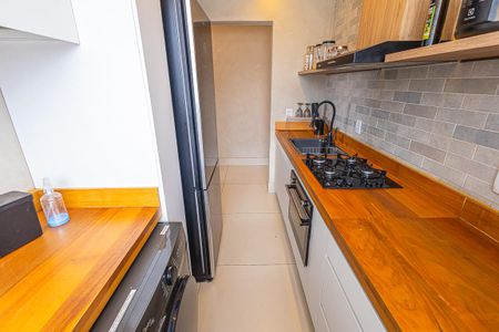 Apartamento à venda com 57m², 2 quartos e 2 vagas Apartamento à venda com 57m², 2 quartos e 2 vagasCozinha
