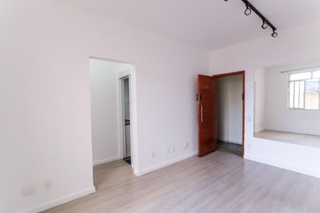 Apartamento à venda com 60m², 1 quarto e 1 vagaSala