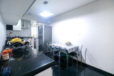 Apartamento à venda com 118m², 3 quartos e 2 vagasCozinha