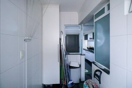 Apartamento à venda com 118m², 3 quartos e 2 vagasÁrea de Serviço