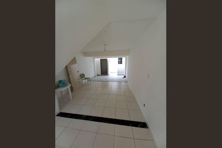 Casa à venda com 118m², 2 quartos e 1 vaga Casa à venda com 118m², 2 quartos e 1 vagaGaragem