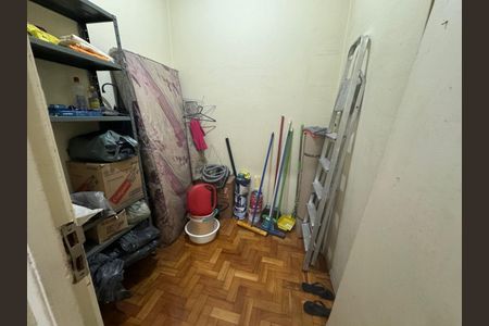 Apartamento à venda com 133m², 3 quartos e sem vagaQuarto de serviço