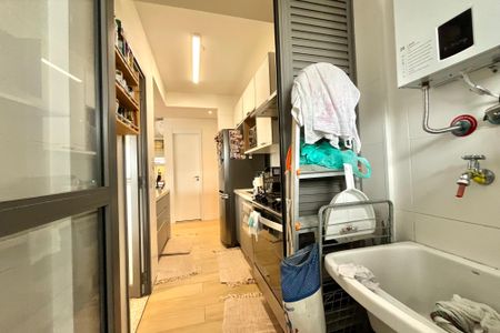 Apartamento à venda com 95m², 2 quartos e 2 vagasÁrea de Serviço