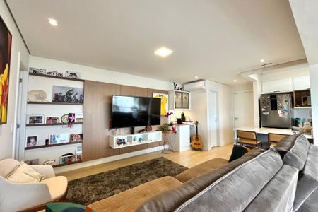 Apartamento à venda com 95m², 2 quartos e 2 vagasSala