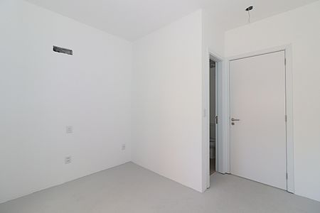 Apartamento à venda com 92m², 2 quartos e 2 vagasSuíte 2