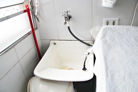 Apartamento à venda com 44m², 2 quartos e sem vagaCozinha e Área de Serviço