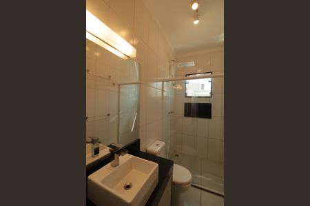 Casa de condomínio à venda com 157m², 3 quartos e 2 vagas Casa de condomínio à venda com 157m², 3 quartos e 2 vagasBanheiro Suíte