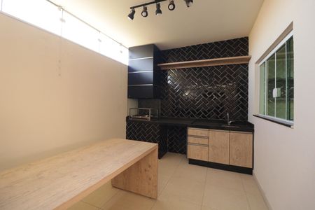 Casa de condomínio à venda com 157m², 3 quartos e 2 vagas Casa de condomínio à venda com 157m², 3 quartos e 2 vagasÁrea comum