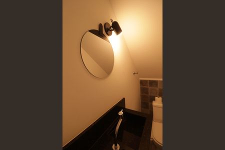 Casa de condomínio à venda com 157m², 3 quartos e 2 vagas Casa de condomínio à venda com 157m², 3 quartos e 2 vagasLavabo