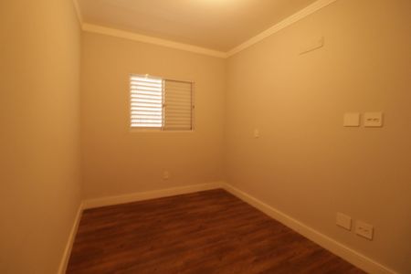 Casa de condomínio à venda com 157m², 3 quartos e 2 vagas Casa de condomínio à venda com 157m², 3 quartos e 2 vagasQuarto 2