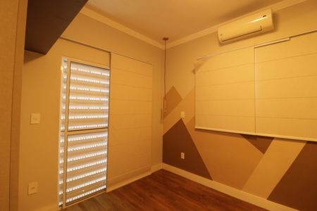 Casa de condomínio à venda com 157m², 3 quartos e 2 vagas Casa de condomínio à venda com 157m², 3 quartos e 2 vagasSuíte