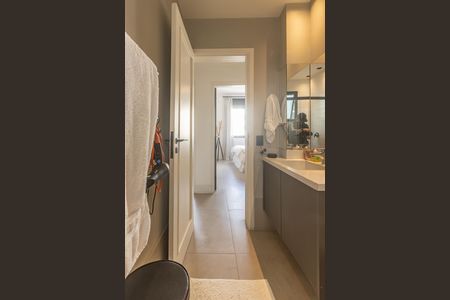 Apartamento à venda com 77m², 2 quartos e sem vagaBanheiro Social