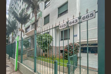 Apartamento à venda com 77m², 2 quartos e sem vagaFachada