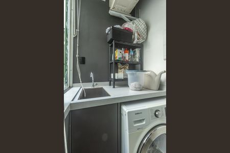 Apartamento à venda com 77m², 2 quartos e sem vagaÁrea de Serviço