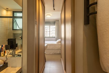 Apartamento à venda com 77m², 2 quartos e sem vagaBanheiro da Suíte 1