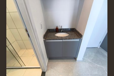 Banheiro de apartamento para alugar com 2 quartos, 34m² em Mooca, São Paulo