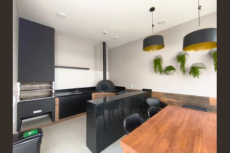 Apartamento para alugar com 34m², 2 quartos e sem vaga Apartamento para alugar com 34m², 2 quartos e sem vagaChurrasqueira