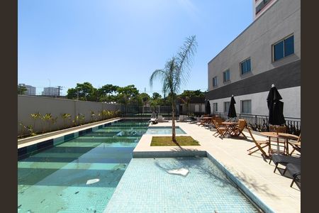 Apartamento para alugar com 34m², 2 quartos e sem vaga Apartamento para alugar com 34m², 2 quartos e sem vagaPiscina